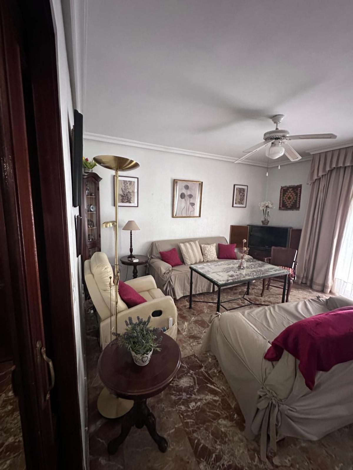 Amplio Apartamento Plaza Nueva إشبيلية المظهر الخارجي الصورة