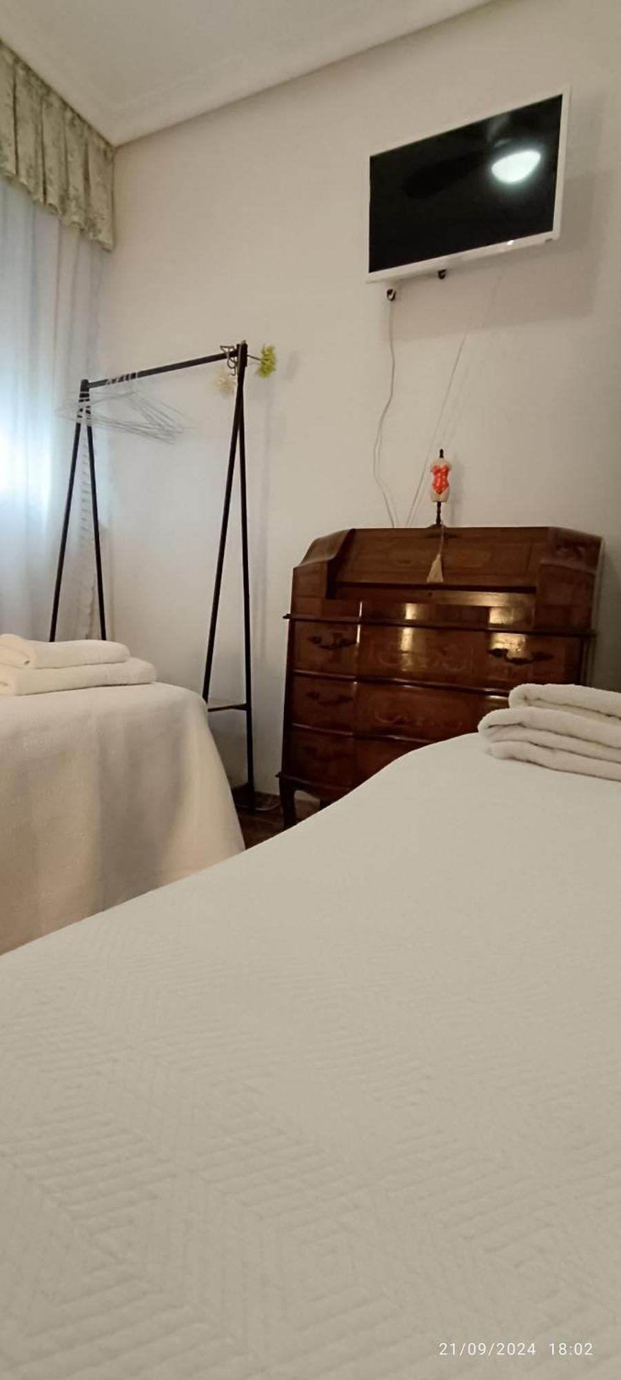 Amplio Apartamento Plaza Nueva إشبيلية المظهر الخارجي الصورة