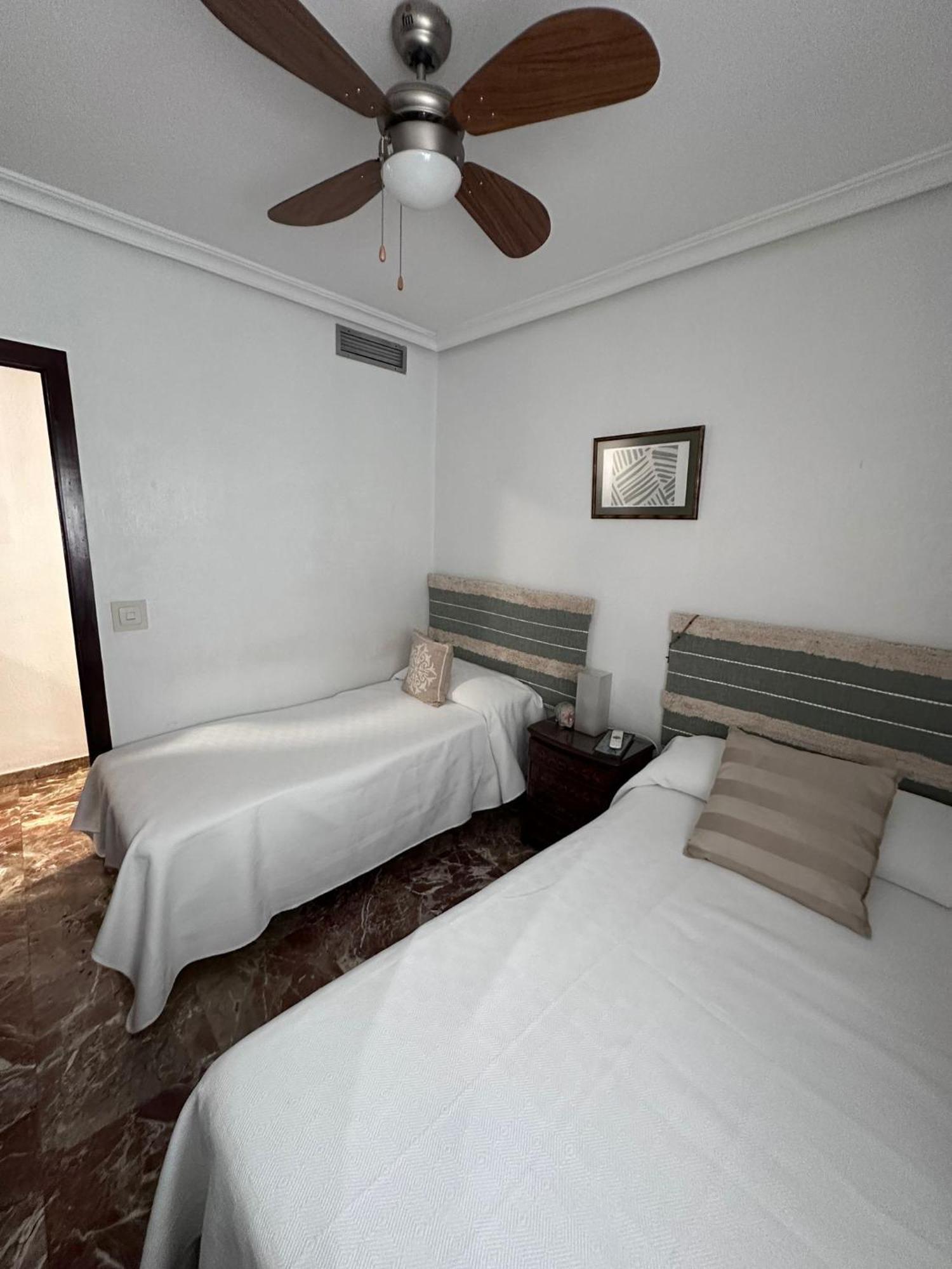 Amplio Apartamento Plaza Nueva إشبيلية المظهر الخارجي الصورة